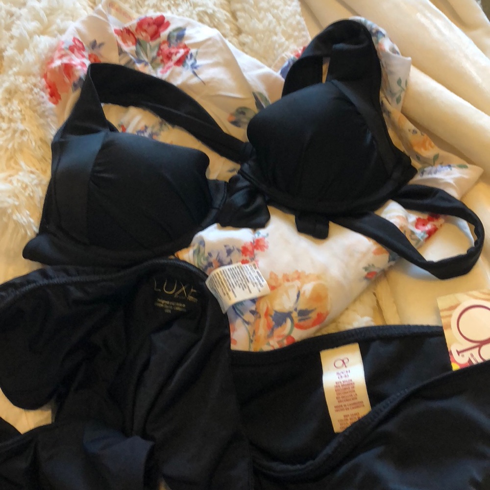 Swimsuit bundle! 🏖